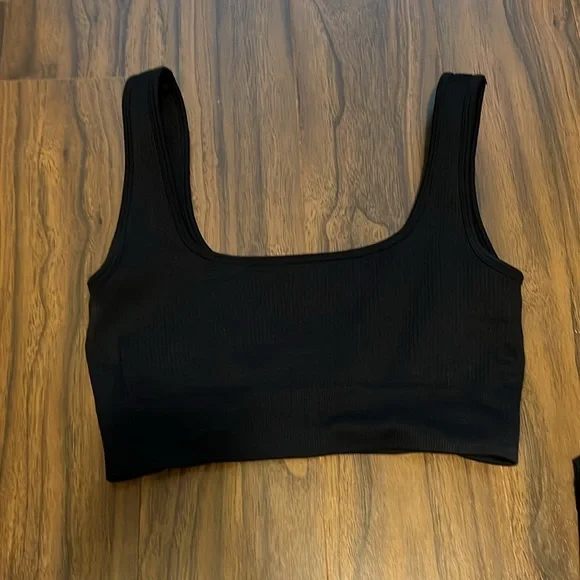 Amazon Women's Ribbed Tank Tops 3 pack - Picture 2 of 5